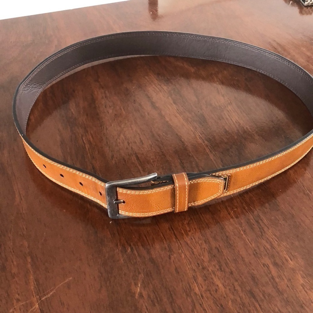 Nice tan Lee belt